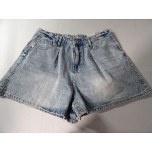 Wallflower Jean Shorts 13/31 Light Wash Girlfriend High Rise 90s New